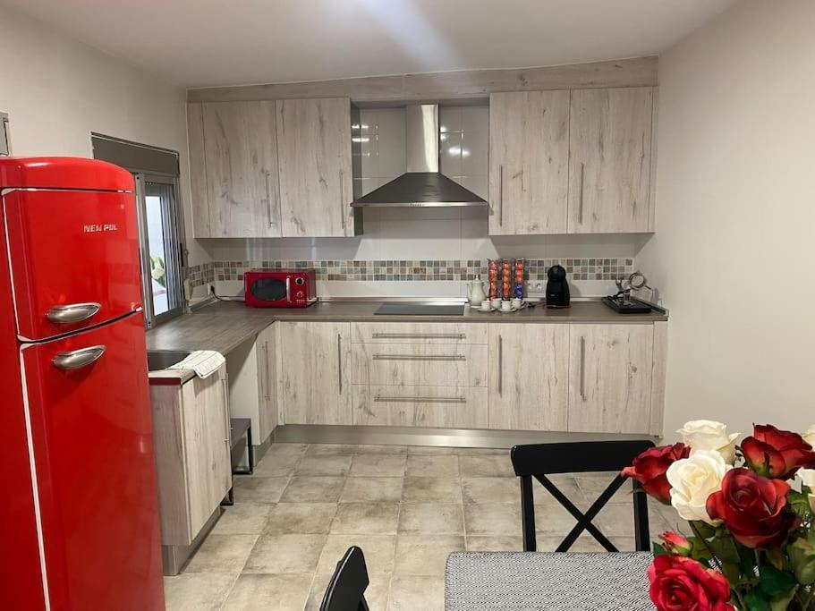 Encantador Y Acogedor Con Piscina Apartment