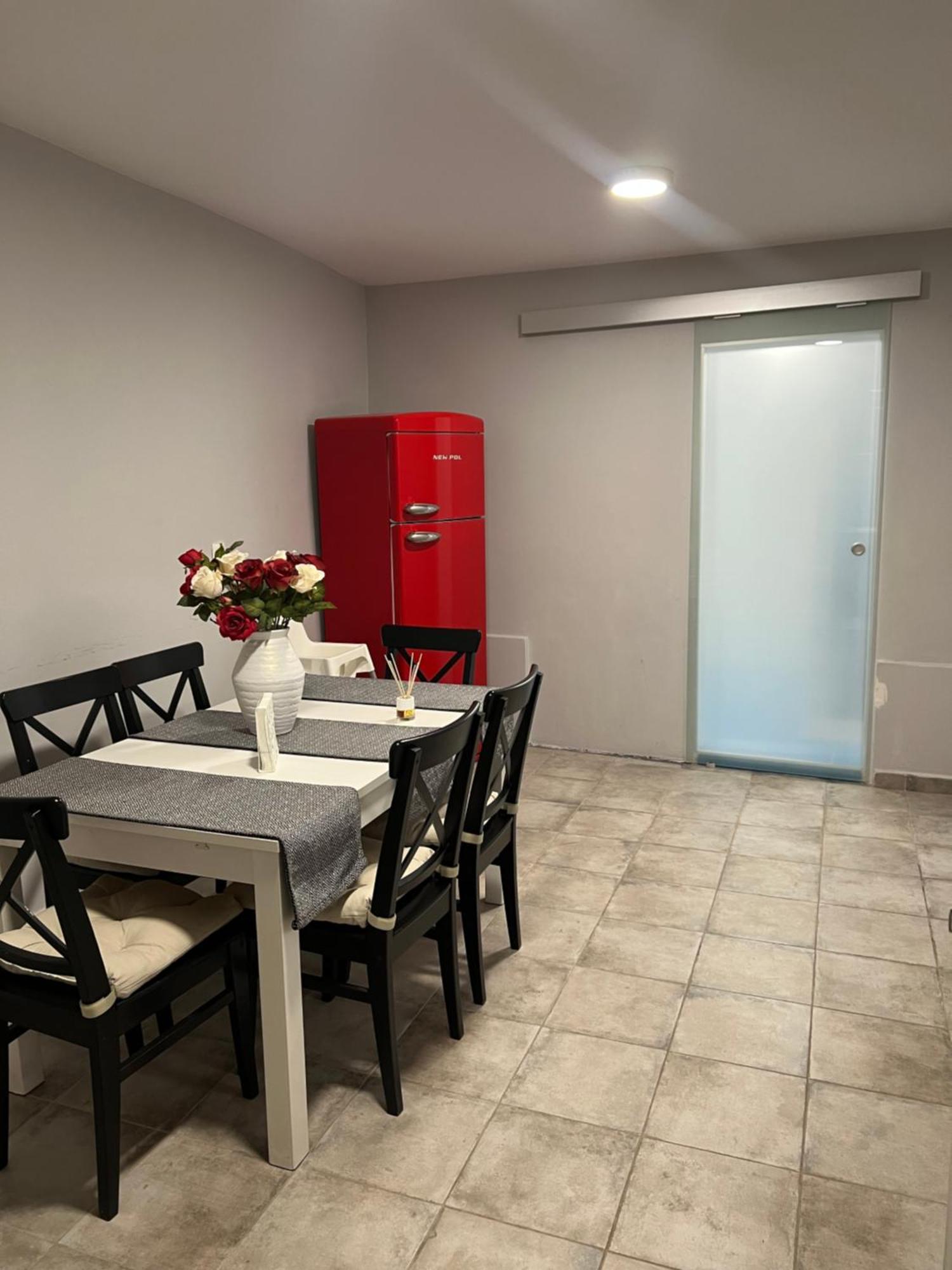 Apartment Encantador Y Acogedor Con Piscina
